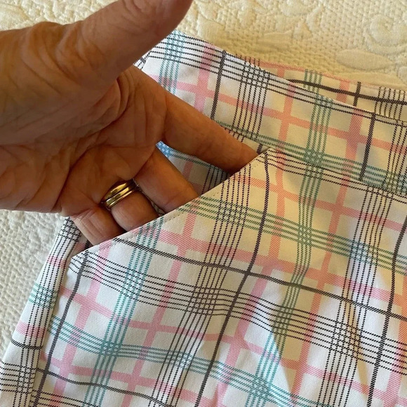 Callaway Opti Dri Women’s Golf Shorts Pink Blue White Plaid Size 6 Polyester - Picture 4 of 7